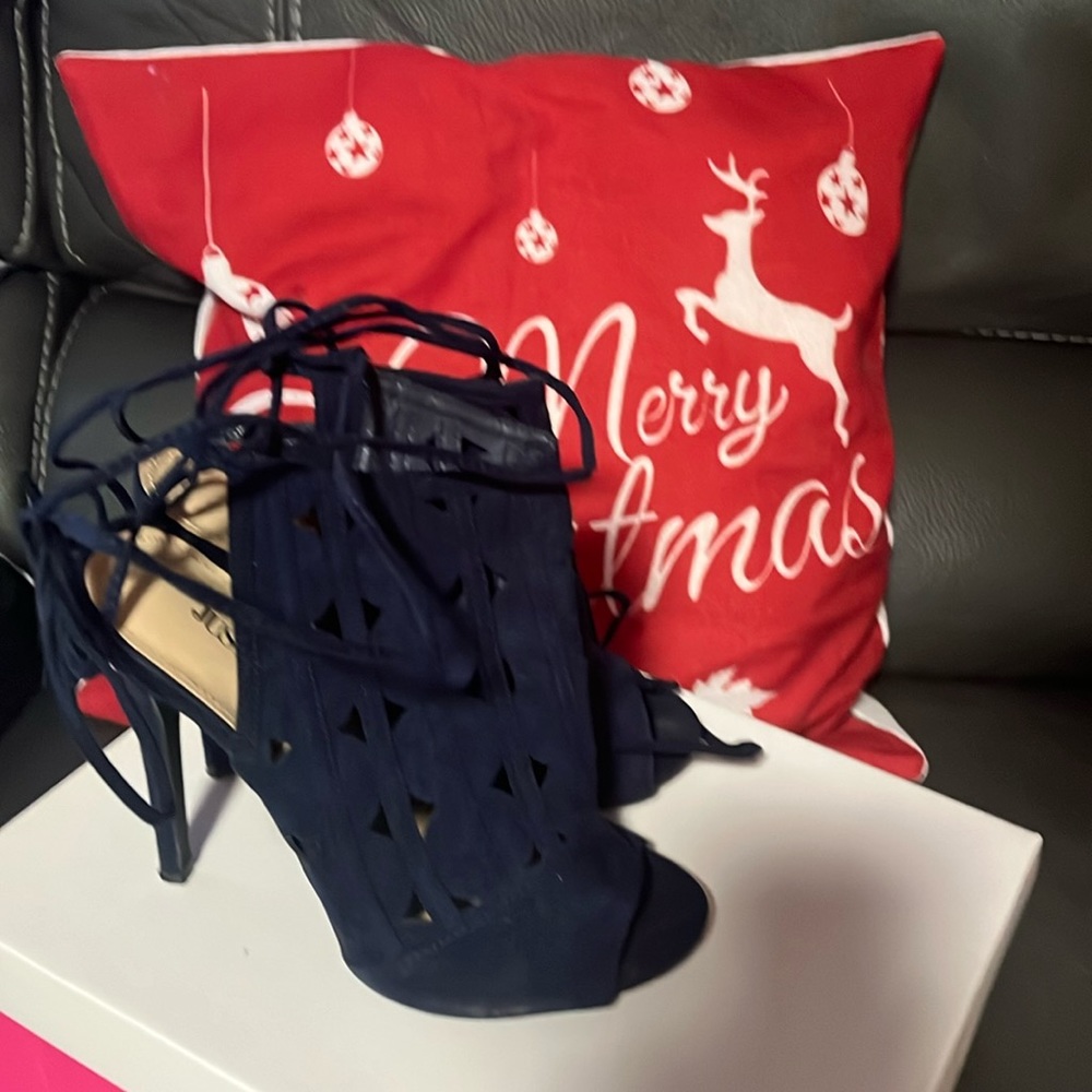 COPY - Open Toe Navy Rachel heels 4 1/2 in size 8 only wore once